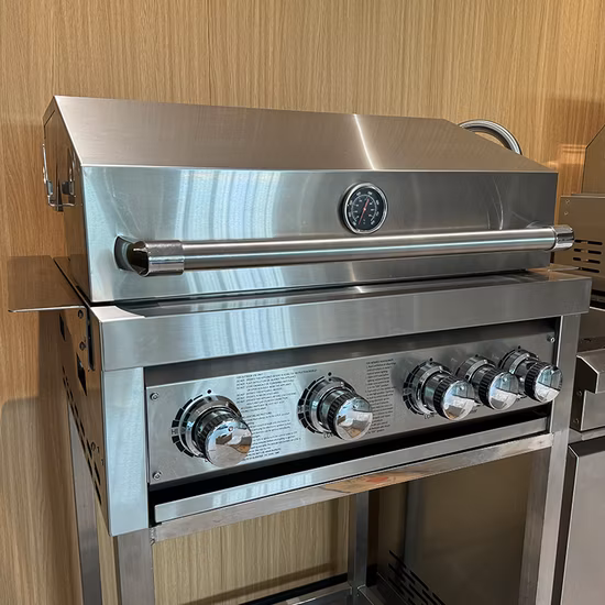 Personnalisation de base Pas cher en acier inoxydable pour l'extérieur Meilleure station de barbecue Barbecue à gaz intégré pour grande surface
